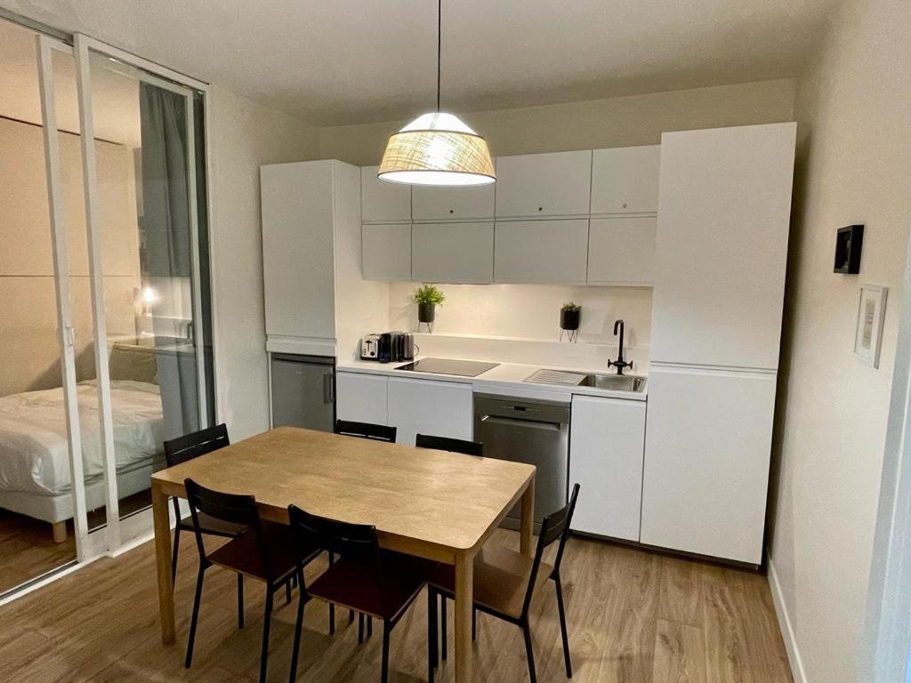 St Germain Beauvoir Chicsuites Paris Luaran gambar